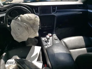 2019 Infiniti QX50 Luxe с VIN 3PCAJ5M1XKF137050, выставлен на аукционе Copart как лот 52307775 с пробегом Не указан миль и Списание • Salvage title. История ставок и продаж доступна на DreamBid. Изображение 8.