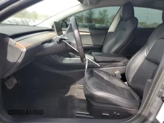 2022 Tesla Model 3 Long Range z VIN 5YJ3E1EB7NF238905, wystawiony jako Copart lot #53362045 z przebiegiem 52 002 mil mil oraz Szkoda całkowita • Salvage title. Historia ofert i sprzedaży dostępna na DreamBid. Obrazek 7.