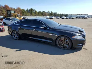 2015 Jaguar XJ with VIN SAJWA2GT2FMV84567, listed as a Copart auction lot 45231514 with 60,717 mi miles and . Bid and sale history available at DreamBid. Image 4.