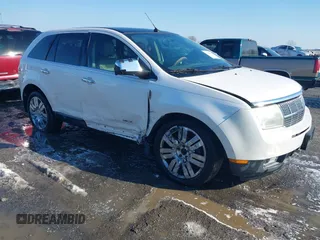 2009 Lincoln MKX with VIN 2LMDU68C49BJ03277, listed as a IAAI auction lot 41342935 with 140,674 mi miles. Bid and sale history available at carsss.com. Image 1.