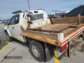 2018 Chevrolet Colorado 4WD Work Truck with VIN 1GCHTBEA0J1251717, listed as a IAAI auction lot 42015447 with 112,450 mi miles. Bid and sale history available at carsss.com. Image 1.