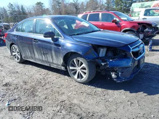 2018 Subaru Legacy Limited with VIN 4S3BNAN6XJ3027428, listed as a IAAI auction lot 41762277 with 60,628 mi miles. Bid and sale history available at carsss.com. Image 1.