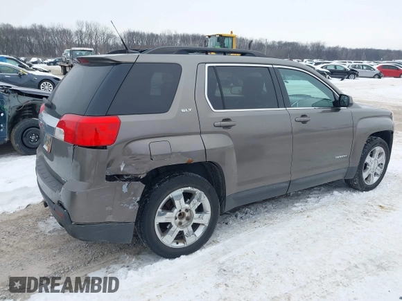 2011 GMC Terrain SLT-1 with VIN 2CTFLUE55B6416749, listed as a IAAI auction lot 41318282 with 249,022 mi miles and . Bid and sale history available at carsss.com. Image 4.