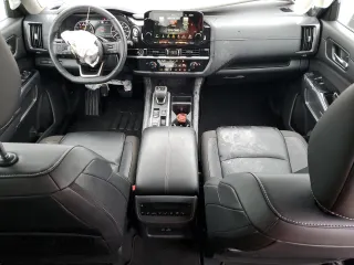 2024 Nissan Pathfinder SL with VIN 5N1DR3CB9RC223683, listed as a Copart auction lot 41902835 with 6,915 mi miles and Salvage title. Bid and sale history available at DreamBid. Image 8.