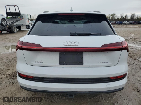 2023 Audi e-tron Premium Plus with VIN WA1LAAGE4PB011657, listed as a Copart auction lot 88472875 with 15,640 mi miles and Salvage title. Bid and sale history available at DreamBid. Image 6.