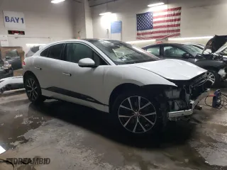 2020 Jaguar I-PACE HSE with VIN SADHD2S10L1F79442, listed as a Copart auction lot 41783905 with 54254 miles and Salvage Title. Bid and sale history available at carsss.com. Image 4.