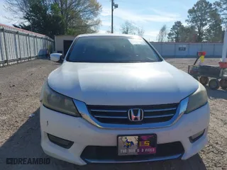 2015 Honda Accord Sedan Sport with VIN 1HGCR2F58FA043555, listed as a IAAI auction lot 41814660 with 226,646 mi miles. Bid and sale history available at carsss.com. Image 12.