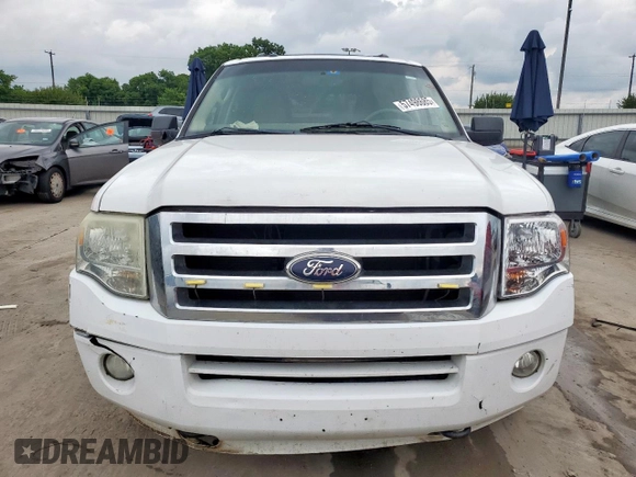 2013 Ford Expedition XLT z VIN 1FMJU1J51DEF09236, wystawiony jako Copart lot #57498685 z przebiegiem 266 883 mil mil oraz Szkoda całkowita • Salvage title. Historia ofert i sprzedaży dostępna na DreamBid. Obrazek 5.