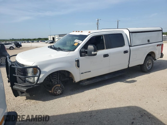 2018 Ford F-250 XL z VIN 1FT7W2BTXJEC94835, wystawiony jako Copart lot #56362375 z przebiegiem 141 628 mil mil oraz Czysty tytuł • Clean title. Historia ofert i sprzedaży dostępna na DreamBid. Obrazek 1.