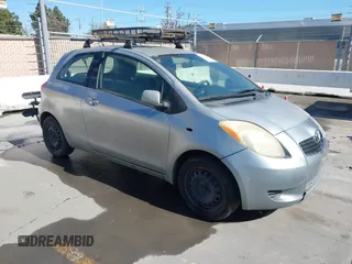 2007 Toyota Yaris with VIN JTDJT923175050104, listed as a IAAI auction lot 41818704 with 467,292 mi miles. Bid and sale history available at carsss.com. Image 1.