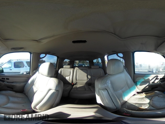 2003 Chevrolet Suburban LS with VIN 1GNEC16T43J269726, listed as a IAAI auction lot 41109855 with 122,820 mi miles. Bid and sale history available at carsss.com. Image 18.