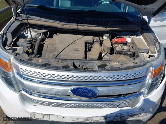 2015 Ford Explorer XLT with VIN 1FM5K7D83FGC62941, listed as a IAAI auction lot 41711468 with 134,196 mi miles. Bid and sale history available at carsss.com. Image 10.