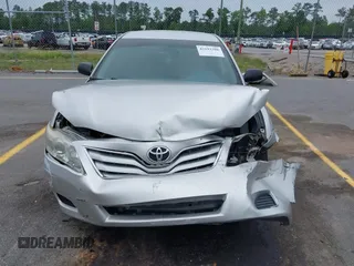 2011 Toyota Camry LE z VIN 4T1BF3EK1BU209614, wystawiony jako IAAI lot #42193388 z przebiegiem 197 732 mil mil oraz . Historia ofert i sprzedaży dostępna na DreamBid. Obrazek 12.