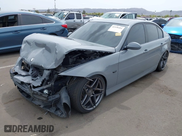 2006 BMW 3 Series 325i with VIN WBAVB13566PT14715, listed as a IAAI auction lot 41938484 with 188,552 mi miles. Bid and sale history available at carsss.com. Image 18.