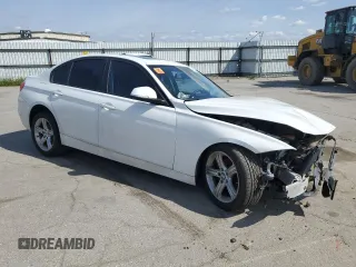 2015 BMW 3 Series 320i with VIN WBA3B1C54FK136422, listed as a Copart auction lot 48638055 with 140,614 mi miles and Salvage Title. Bid and sale history available at carsss.com. Image 4.