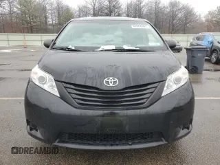 2017 Toyota Sienna L with VIN 5TDZZ3DC7HS900115, listed as a Copart auction lot 44694995 with 80,798 mi miles and Salvage Title. Bid and sale history available at DreamBid. Image 5.
