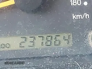 1999 Toyota Tacoma PreRunner z VIN 4TASM92N0XZ443454, wystawiony jako IAAI lot #41907523 z przebiegiem 237 864 mil mil oraz . Historia ofert i sprzedaży dostępna na DreamBid. Obrazek 12.