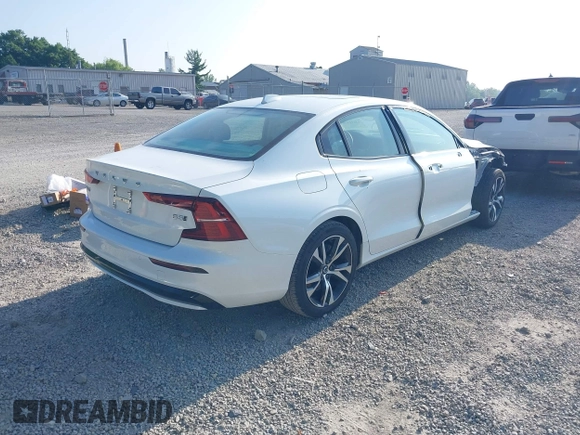 2024 Volvo S60 Core Dark Theme with VIN 7JRL12TK9RG303982, listed as a IAAI auction lot 42612329 with 5,618 mi miles and . Bid and sale history available at DreamBid. Image 4.