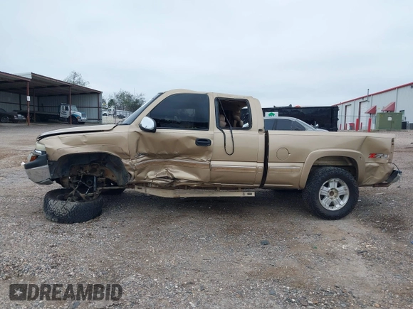 2000 Chevrolet Silverado 1500 LS with VIN 2GCEK19T3Y1308251, listed as a IAAI auction lot 40804829 with 407,782 mi miles. Bid and sale history available at carsss.com. Image 11.