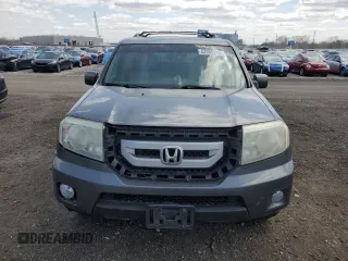 2011 Honda Pilot EX-L with VIN 5FNYF4H67BB068544, listed as a Copart auction lot 52986115 with 237,929 mi miles and Clean Title. Bid and sale history available at carsss.com. Image 5.
