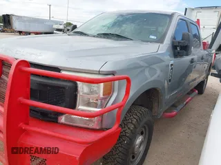 2020 Ford F-250 XL с VIN 1FT7W2BT6LEC10917, выставлен на аукционе IAAI как лот 42158569 с пробегом 120 975 миль миль и . История ставок и продаж доступна на DreamBid. Изображение 16.