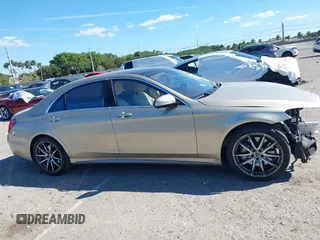 2019 Mercedes-Benz S 560 with VIN WDDUG8DB2KA483775, listed as a IAAI auction lot 41752310 with 21,794 mi miles and . Bid and sale history available at carsss.com. Image 14.