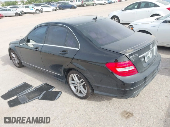 2013 Mercedes-Benz C 300 Sport with VIN WDDGF8AB8DG126573, listed as a IAAI auction lot 42263944 with 116,146 mi miles and . Bid and sale history available at DreamBid. Image 3.