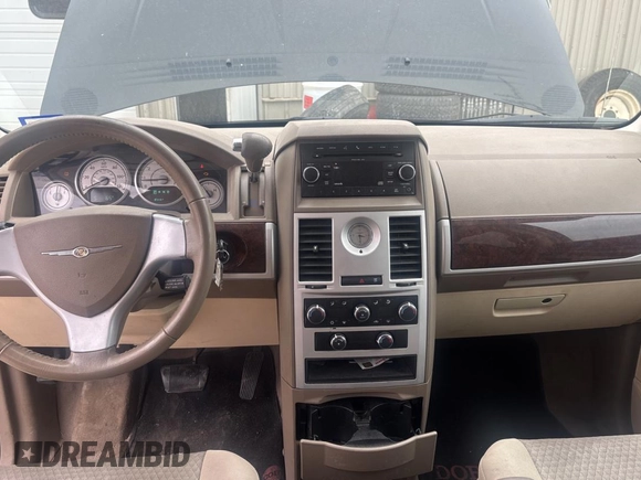 2010 Chrysler Town & Country Touring with VIN 2A4RR5D17AR431823, listed as a Copart auction lot 54990505 with 200,459 mi miles and Clean Title. Bid and sale history available at carsss.com. Image 9.