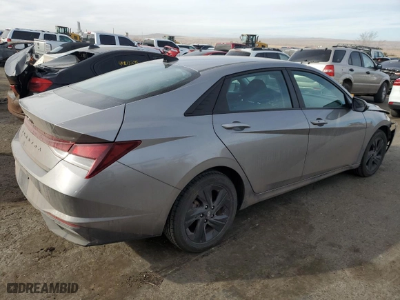 2021 Hyundai Elantra SEL with VIN KMHLM4AGXMU105708, listed as a Copart auction lot 44631275 with 117,994 mi miles and Salvage Title. Bid and sale history available at carsss.com. Image 3.