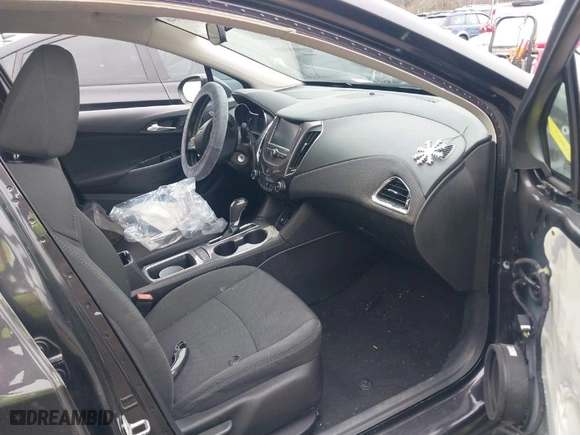 2017 Chevrolet Cruze LT with VIN 1G1BE5SM7H7134443, listed as a IAAI auction lot 41831648 with 108,376 mi miles. Bid and sale history available at carsss.com. Image 5.