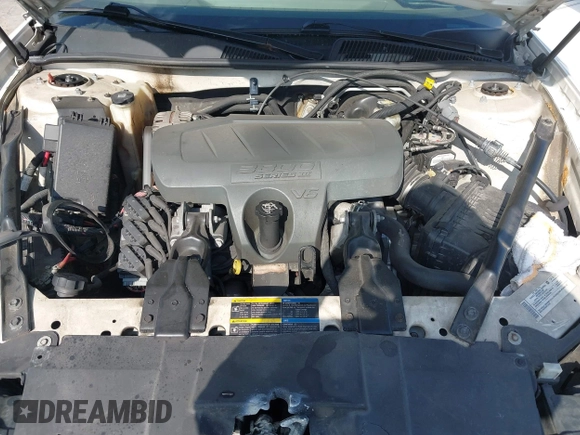 2007 Buick LaCrosse CX with VIN 2G4WC582271243548, listed as a IAAI auction lot 42091174 with Not Provided miles and . Bid and sale history available at DreamBid. Image 10.