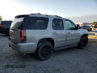 2007 GMC Yukon SLE with VIN 1GKFC13J07J321220, listed as a Copart auction lot 88033985 with 211,583 mi miles and Salvage Title. Bid and sale history available at carsss.com. Image 3.