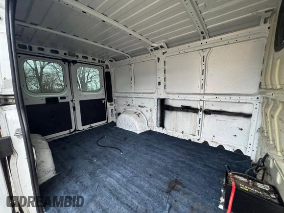 2016 Ram ProMaster Cargo with VIN 3C6TRVAGXGE115998, listed as a Copart auction lot 87132754 with 151,964 mi miles and Clean Title. Bid and sale history available at DreamBid. Image 6.