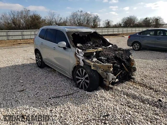 2020 Volvo XC90 Inscription with VIN YV4A22PL5L1556858, listed as a Copart auction lot 39156973 with Not Provided miles. Bid and sale history available at carsss.com. Image 12.