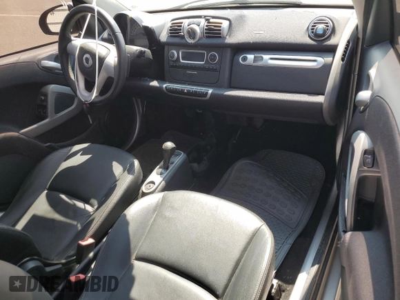 2011 Smart fortwo Pure with VIN WMEEJ3BA6BK449704, listed as a Copart auction lot 69454434 with 23,581 mi miles and Clean title. Bid and sale history available at DreamBid. Image 8.