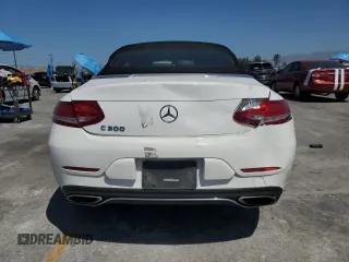 2018 Mercedes-Benz C 300 с VIN WDDWK4JB7JF623454, выставлен на аукционе Copart как лот 61343225 с пробегом 99 763 миль миль и Списание • Salvage title. История ставок и продаж доступна на DreamBid. Изображение 6.
