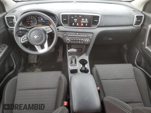 2020 Kia Sportage LX with VIN KNDPM3AC0L7702554, listed as a Copart auction lot 50599375 with 39,304 mi miles and Salvage Title. Bid and sale history available at DreamBid. Image 8.