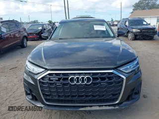 2022 Audi A8 with VIN WAULDAF87NN001657, listed as a IAAI auction lot 41515638 with 22,377 mi miles. Bid and sale history available at carsss.com. Image 12.