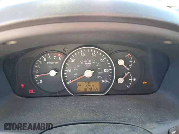 2009 Kia Rondo LX Base with VIN KNAFG528197222070, listed as a Copart auction lot 79863504 with 181,878 mi miles and Salvage Title. Bid and sale history available at carsss.com. Image 9.