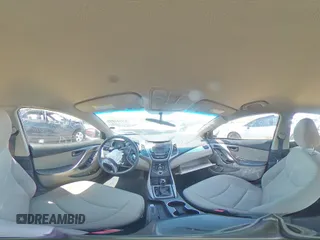 2015 Hyundai Elantra SE z VIN 5NPDH4AE2FH573974, wystawiony jako Copart lot #55944695 z przebiegiem Nie podano mil oraz Szkoda całkowita • Salvage title. Historia ofert i sprzedaży dostępna na DreamBid. Obrazek 15.