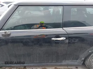 2012 MINI Hardtop z VIN WMWSU3C56CT369757, wystawiony jako IAAI lot #42194643 z przebiegiem 82 906 mil mil oraz . Historia ofert i sprzedaży dostępna na DreamBid. Obrazek 14.