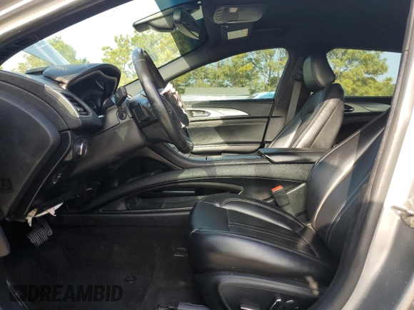 2020 Lincoln MKZ Standard with VIN 3LN6L5A91LR603843, listed as a Copart auction lot 48695455 with 48,952 mi miles and Salvage title. Bid and sale history available at DreamBid. Image 7.