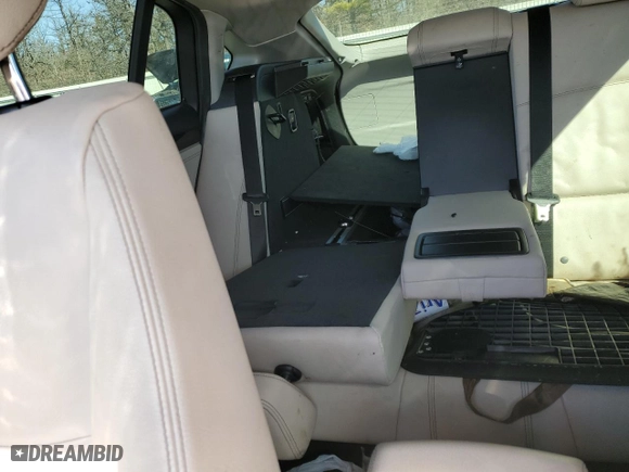 2016 BMW X4 xDrive28i with VIN 5UXXW3C57G0R18830, listed as a Copart auction lot 49788035 with 0 mi miles and Salvage Title. Bid and sale history available at carsss.com. Image 10.