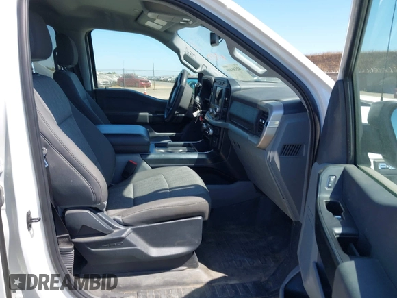 2021 Ford F-150 XL with VIN 1FTFW1CD1MFB31373, listed as a IAAI auction lot 42530409 with 119,956 mi miles and . Bid and sale history available at DreamBid. Image 5.