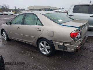 2004 Toyota Camry LE with VIN 4T1BF32K94U588725, listed as a IAAI auction lot 41960395 with Not Provided miles and . Bid and sale history available at carsss.com. Image 3.
