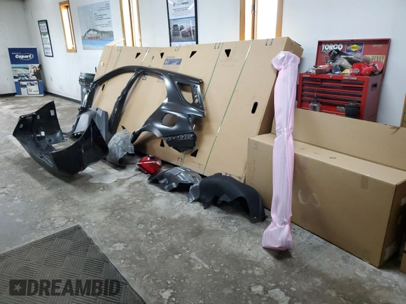 2020 Chevrolet Equinox Premier z VIN 2GNAXXEV9L6118712, wystawiony jako Copart lot #55355485 z przebiegiem 88 988 mil mil oraz Nie do naprawy • Non repairable. Historia ofert i sprzedaży dostępna na DreamBid. Obrazek 13.