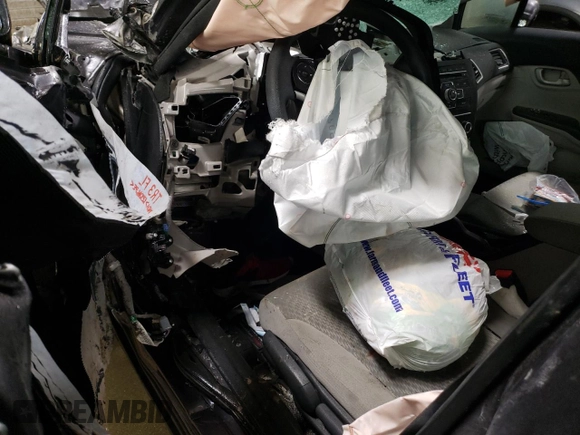 2015 Honda Civic Sedan LX with VIN 19XFB2F5XFE046079, listed as a Copart auction lot 89402115 with Not Provided miles and Non Repairable. Bid and sale history available at carsss.com. Image 8.