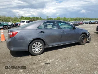 2014 Toyota Camry L with VIN 4T4BF1FKXER365261, listed as a Copart auction lot 55895625 with 170,874 mi miles and Clean Title. Bid and sale history available at DreamBid. Image 3.
