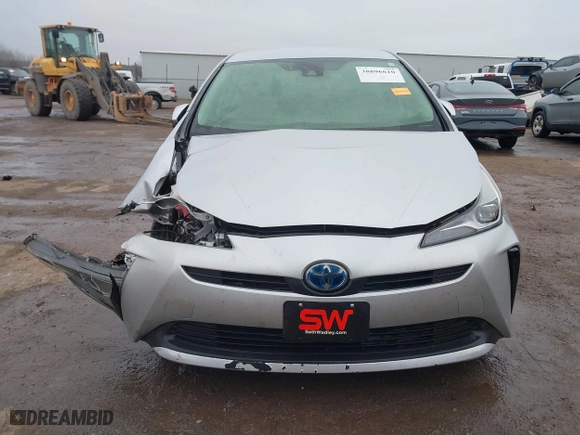 2019 Toyota Prius L Eco with VIN JTDKARFU3K3081100, listed as a IAAI auction lot 38896610 with 79,542 mi miles. Bid and sale history available at carsss.com. Image 12.
