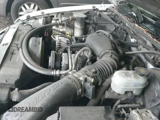 2003 Chevrolet S-10 LS с VIN 1GCCS19X238277865, выставлен на аукционе IAAI как лот 41866781 с пробегом 167 504 миль миль и . История ставок и продаж доступна на DreamBid. Изображение 19.